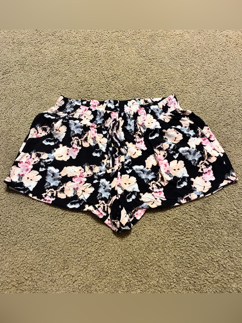 Gypsies & Moondust Black Floral Athletic Lounge Short Shorts Size Small